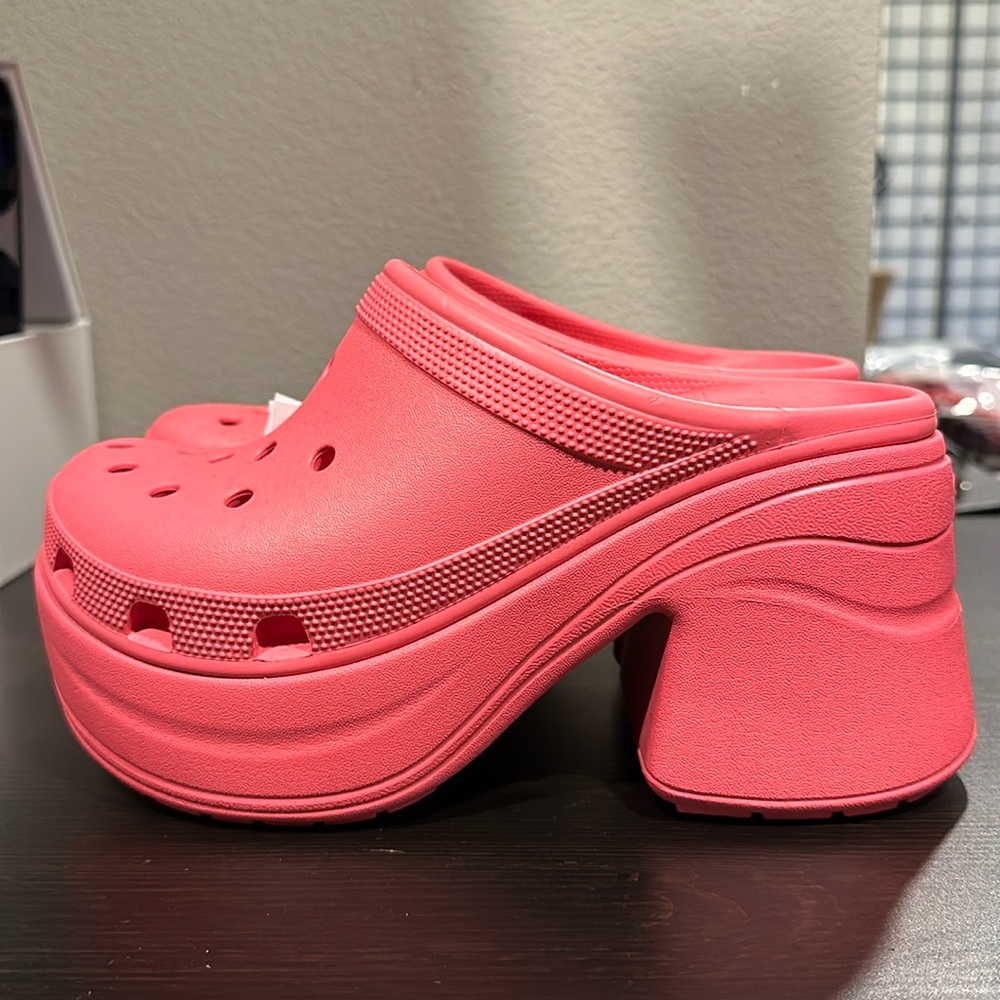 Crocs Siren Clog Pink